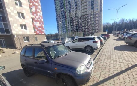 Chevrolet Niva I рестайлинг, 2010 год, 370 000 рублей, 2 фотография