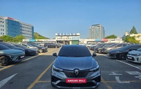 Renault Arkana I, 2024 год, 2 100 000 рублей, 2 фотография