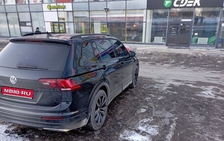 Volkswagen Tiguan II, 2020 год, 2 150 000 рублей, 1 фотография