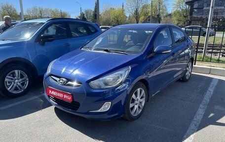 Hyundai Solaris II рестайлинг, 2011 год, 779 000 рублей, 1 фотография