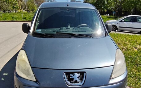 Peugeot Partner II рестайлинг 2, 2009 год, 550 000 рублей, 1 фотография