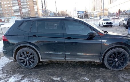 Volkswagen Tiguan II, 2020 год, 2 150 000 рублей, 10 фотография