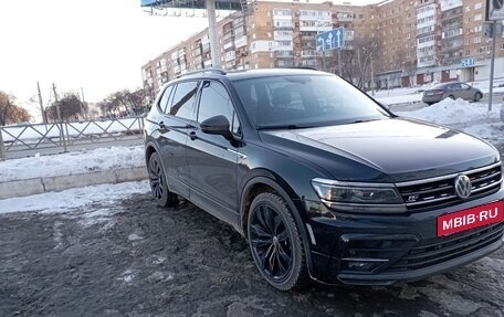 Volkswagen Tiguan II, 2020 год, 2 150 000 рублей, 9 фотография