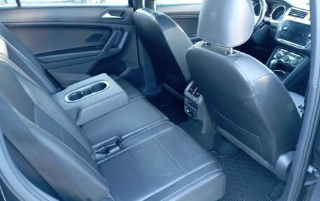 Volkswagen Tiguan II, 2020 год, 2 150 000 рублей, 16 фотография