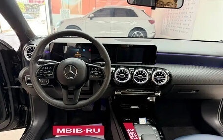 Mercedes-Benz A-Класс, 2022 год, 2 149 290 рублей, 15 фотография