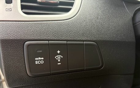 Hyundai Avante, 2011 год, 1 050 000 рублей, 11 фотография