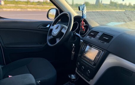 Skoda Yeti I рестайлинг, 2012 год, 1 400 000 рублей, 17 фотография