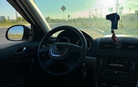 Skoda Yeti I рестайлинг, 2012 год, 1 400 000 рублей, 18 фотография