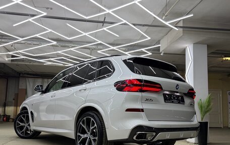 BMW X5, 2025 год, 14 300 000 рублей, 2 фотография