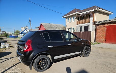 Renault Sandero I, 2012 год, 588 000 рублей, 2 фотография