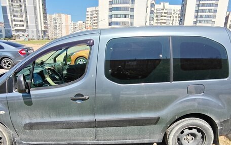 Peugeot Partner II рестайлинг 2, 2009 год, 550 000 рублей, 2 фотография