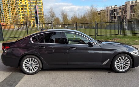 BMW 5 серия, 2021 год, 4 300 000 рублей, 3 фотография