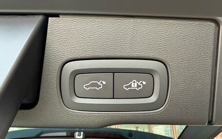 Volvo XC60 II, 2023 год, 4 775 750 рублей, 20 фотография