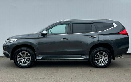 Mitsubishi Pajero Sport III рестайлинг, 2019 год, 3 750 000 рублей, 8 фотография