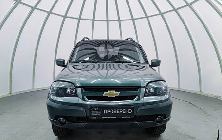 Chevrolet Niva I рестайлинг, 2016 год, 740 000 рублей, 2 фотография