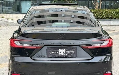 Toyota Camry, 2024 год, 3 780 000 рублей, 4 фотография