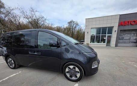 Hyundai Staria, 2022 год, 4 650 000 рублей, 1 фотография