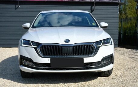 Skoda Octavia IV, 2021 год, 2 190 000 рублей, 1 фотография