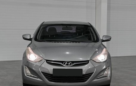 Hyundai Avante, 2014 год, 950 000 рублей, 2 фотография