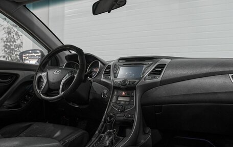 Hyundai Avante, 2014 год, 950 000 рублей, 27 фотография