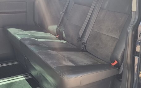 Volkswagen Multivan T5, 2012 год, 2 450 000 рублей, 11 фотография