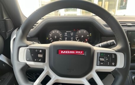 Land Rover Defender II, 2024 год, 11 900 000 рублей, 12 фотография