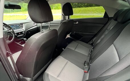 Hyundai Solaris II рестайлинг, 2017 год, 1 250 000 рублей, 13 фотография