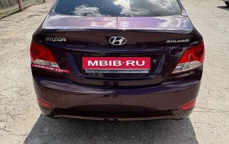 Hyundai Solaris II рестайлинг, 2011 год, 555 000 рублей, 4 фотография