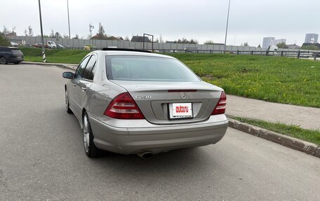 Mercedes-Benz C-Класс, 2005 год, 850 000 рублей, 8 фотография