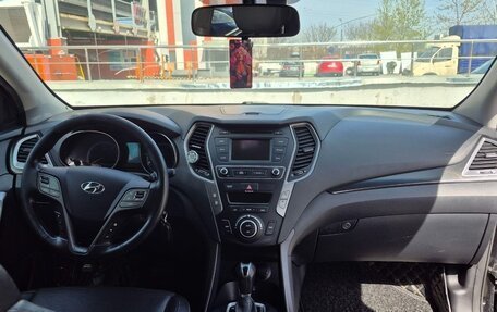 Hyundai Santa Fe III рестайлинг, 2017 год, 2 150 000 рублей, 14 фотография