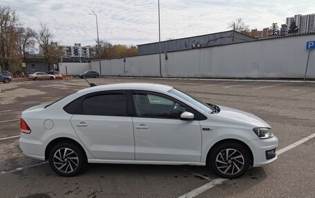 Volkswagen Polo VI (EU Market), 2018 год, 1 250 000 рублей, 5 фотография