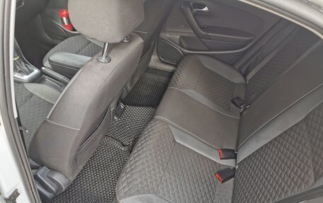 Volkswagen Polo VI (EU Market), 2018 год, 1 250 000 рублей, 18 фотография
