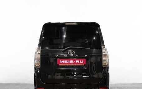 Toyota Voxy II, 2007 год, 1 199 000 рублей, 6 фотография