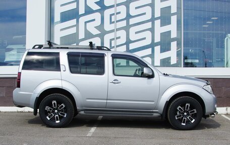 Nissan Pathfinder, 2012 год, 1 990 000 рублей, 5 фотография