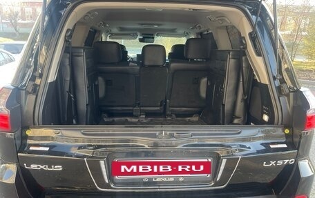 Lexus LX III, 2016 год, 5 600 000 рублей, 6 фотография