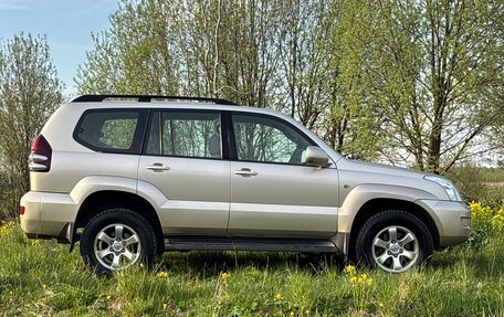 Toyota Land Cruiser Prado 120 рестайлинг, 2006 год, 1 910 000 рублей, 4 фотография