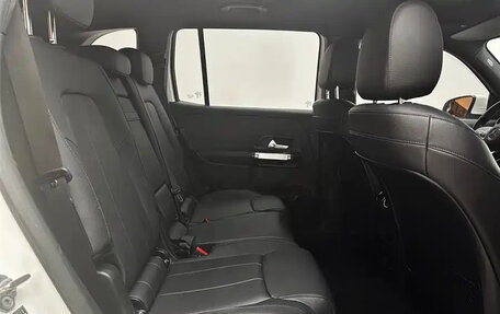 Mercedes-Benz GLB, 2022 год, 2 810 555 рублей, 15 фотография