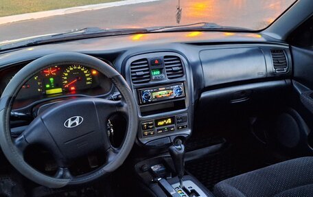 Hyundai Sonata IV рестайлинг, 2005 год, 270 000 рублей, 6 фотография