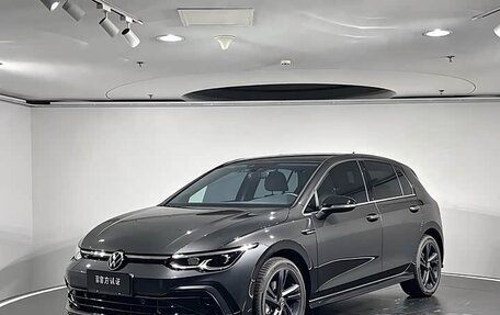 Volkswagen Golf VIII, 2023 год, 1 680 006 рублей, 1 фотография