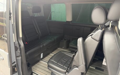 Volkswagen Multivan T6 рестайлинг, 2021 год, 7 800 000 рублей, 6 фотография