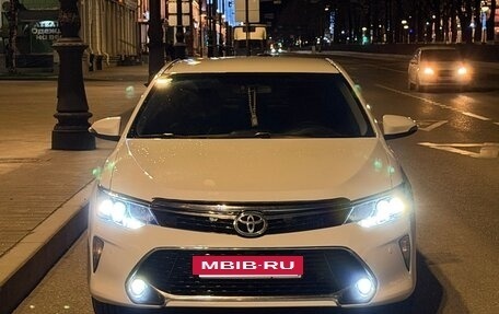 Toyota Camry, 2016 год, 1 800 000 рублей, 7 фотография