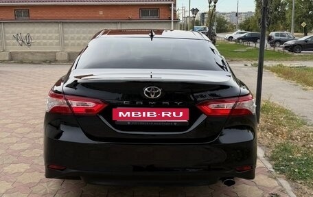 Toyota Camry, 2019 год, 3 500 000 рублей, 5 фотография