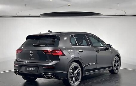 Volkswagen Golf VIII, 2023 год, 1 680 006 рублей, 3 фотография