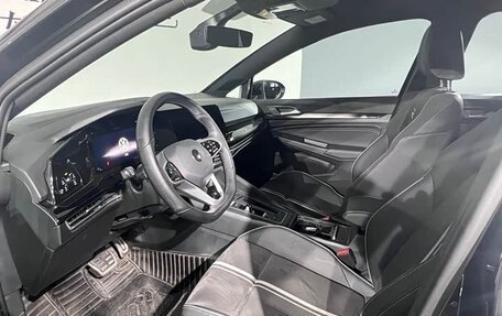 Volkswagen Golf VIII, 2023 год, 1 680 006 рублей, 5 фотография