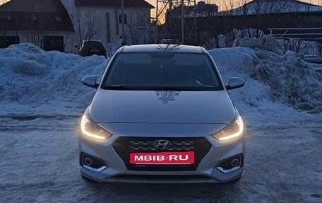Hyundai Solaris II рестайлинг, 2019 год, 1 040 000 рублей, 9 фотография