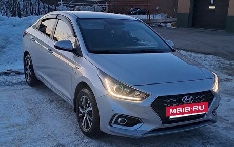 Hyundai Solaris II рестайлинг, 2019 год, 1 040 000 рублей, 10 фотография