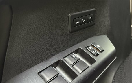 Toyota RAV4, 2017 год, 2 560 000 рублей, 12 фотография