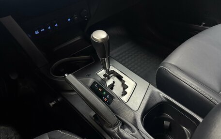 Toyota RAV4, 2017 год, 2 560 000 рублей, 23 фотография