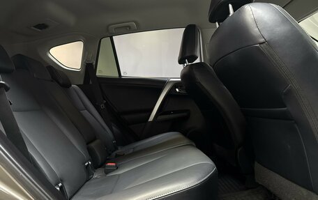 Toyota RAV4, 2017 год, 2 560 000 рублей, 27 фотография