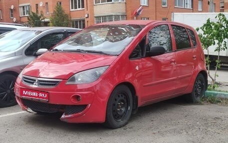 Mitsubishi Colt VI рестайлинг, 2006 год, 350 000 рублей, 1 фотография